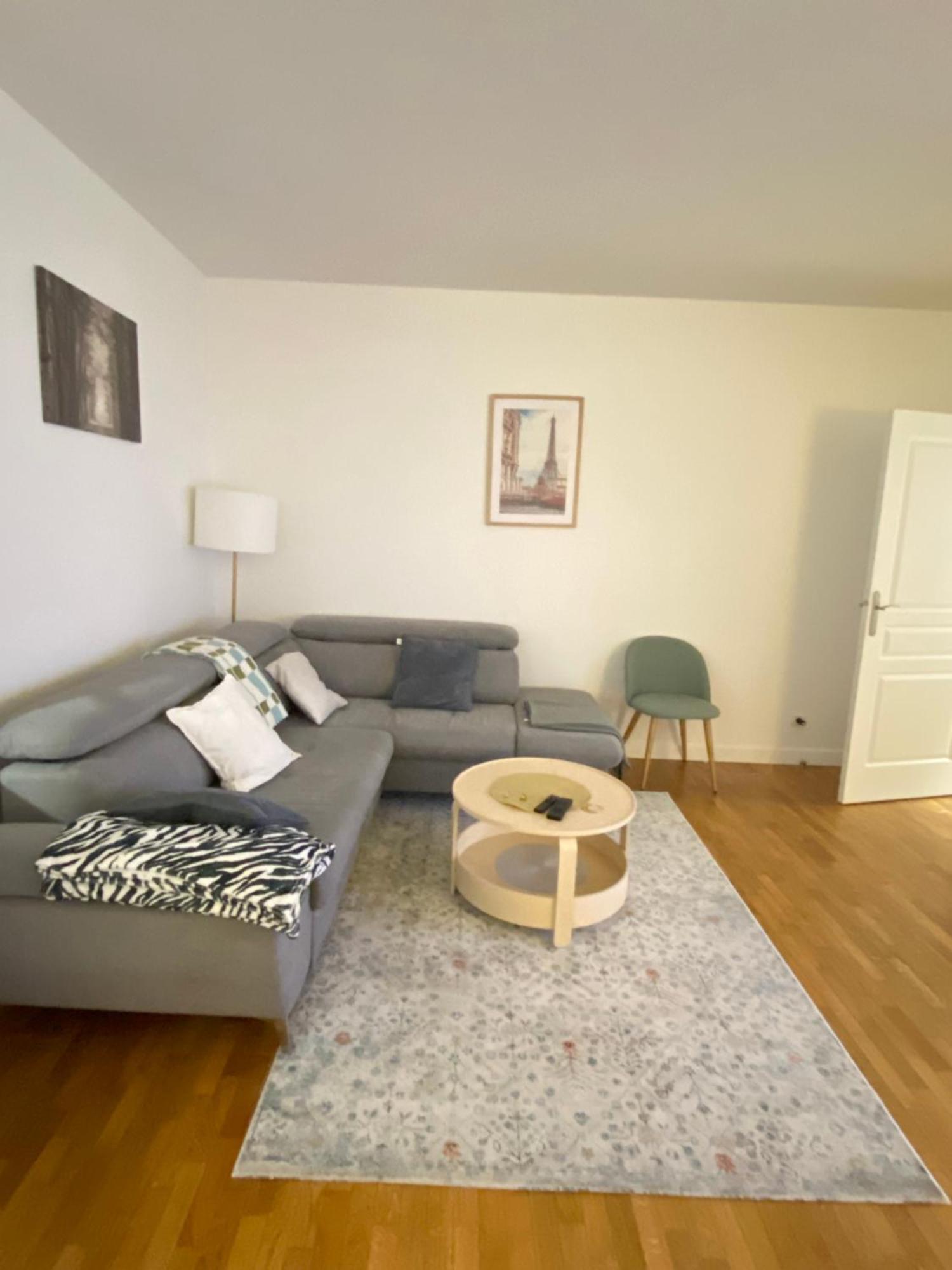 2 Pieces Pres Du Canal St-martin Appartement *