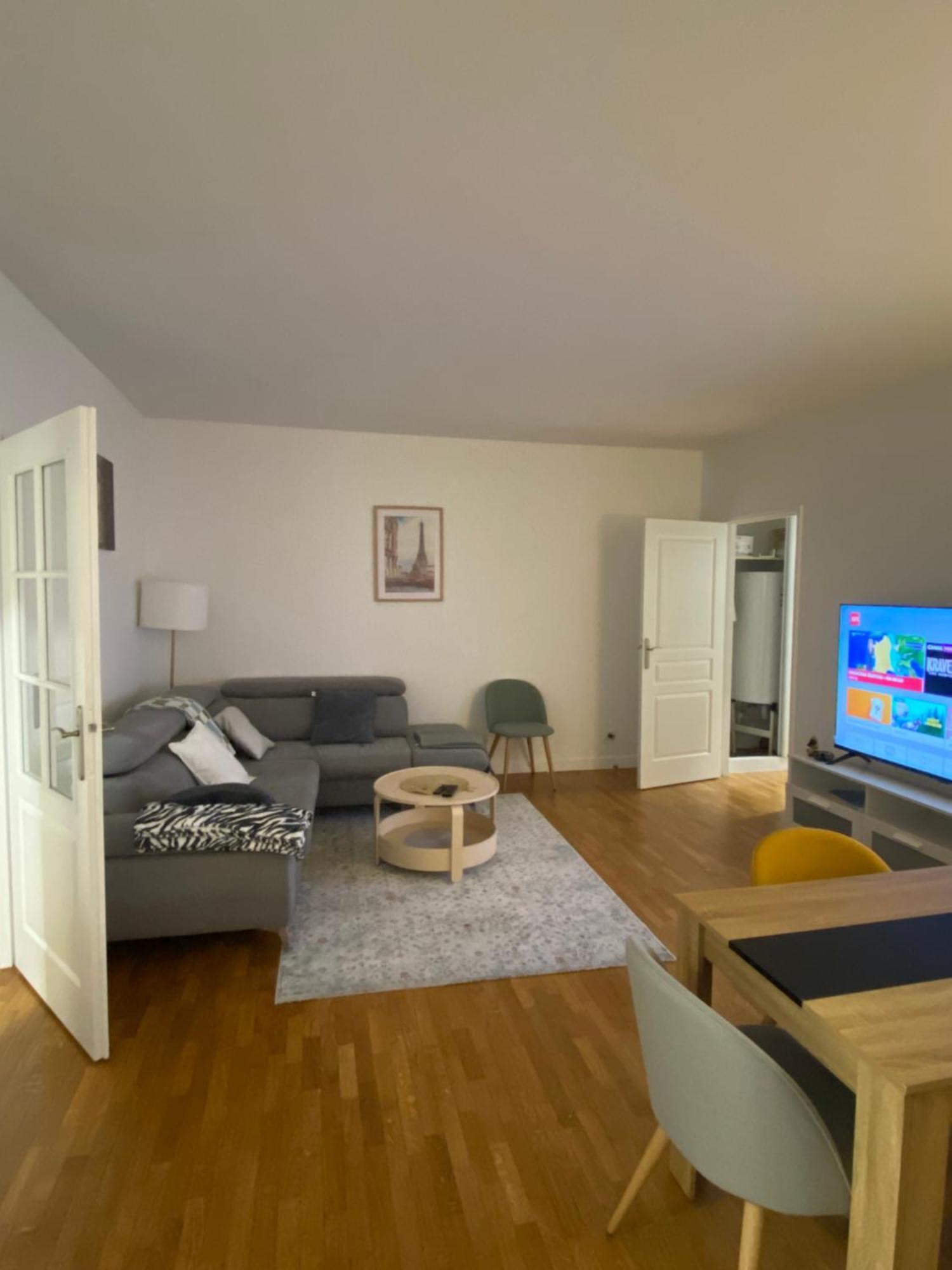 Appartement 2 Pieces Pres Du Canal St-martin *