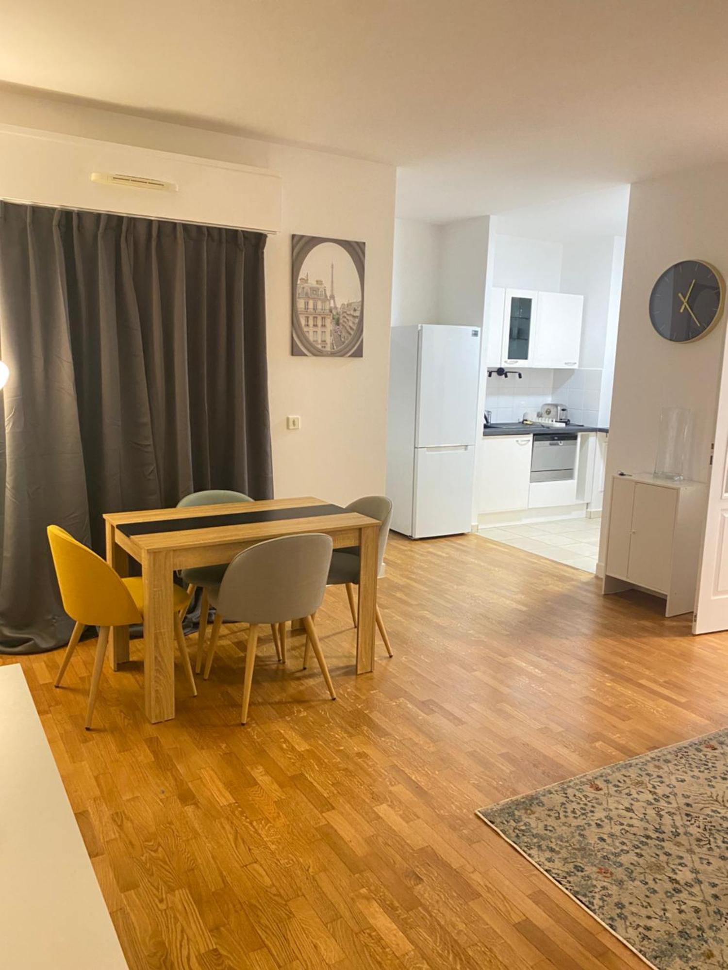 Appartement 2 Pieces Pres Du Canal St-martin